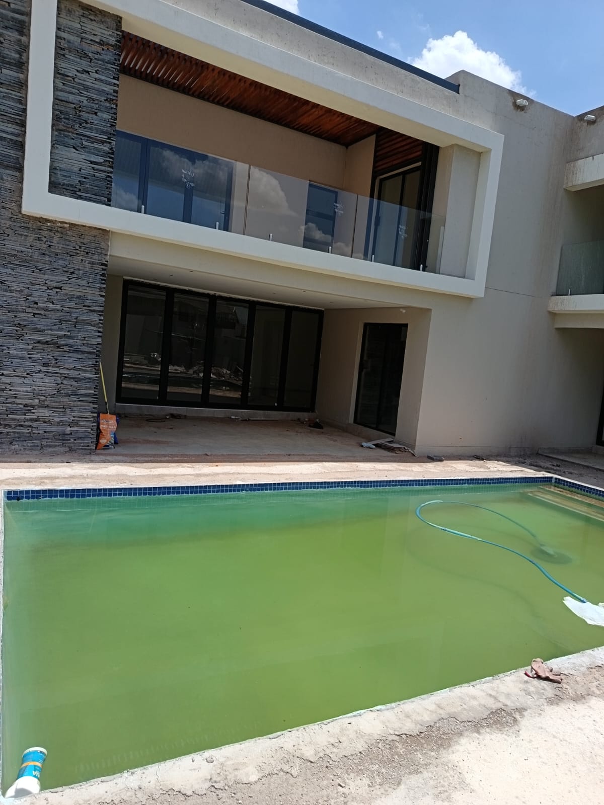 Frameless Glass Balustrade (Standard)